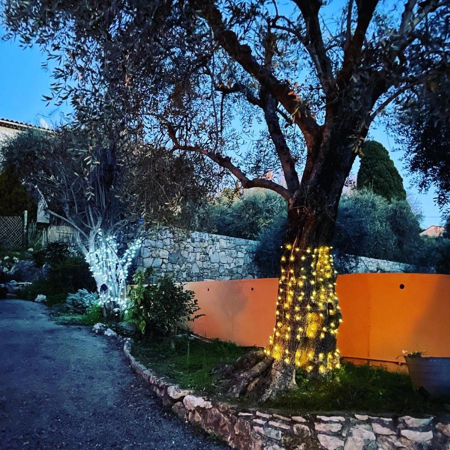 Lou Candelou Grasse Exterior photo